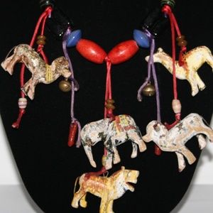 Vintage Jewelry - Vintage animal talisman necklace Vintage Jewelry - Vintage animal talisman necklace